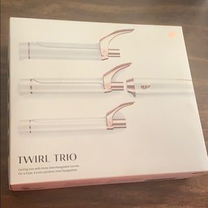 T3 Twirl Trio // NEW UNUSED